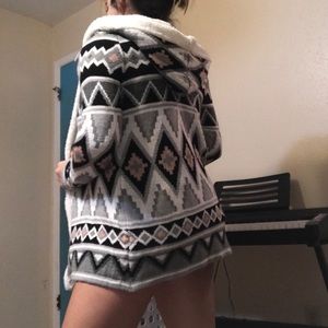 Long sleeve cardigan